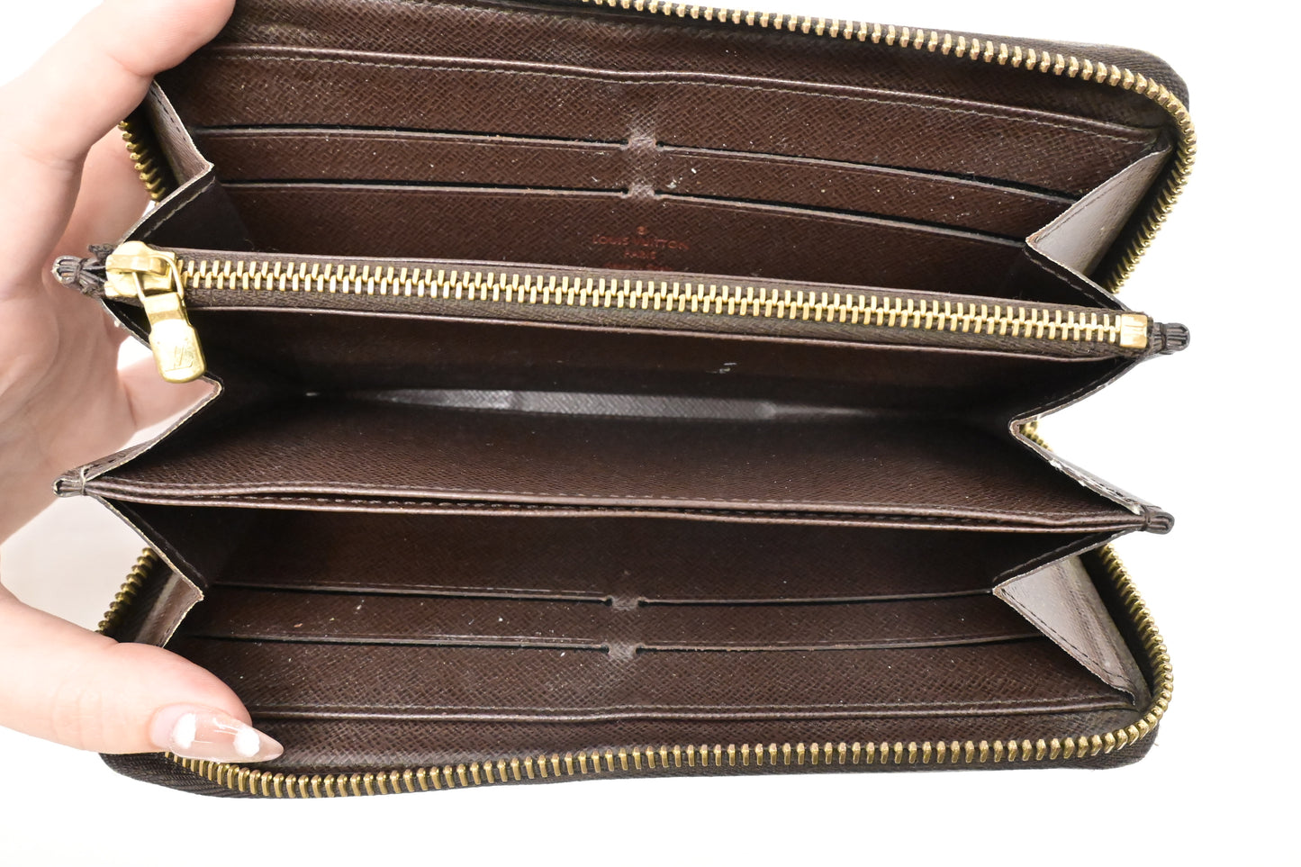 Louis Vuitton Long Zippy Wallet in Damier Ebene Canvas