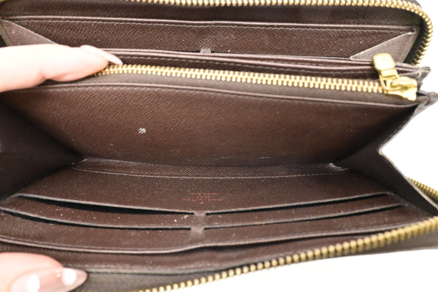 Louis Vuitton Long Zippy Wallet in Damier Ebene Canvas