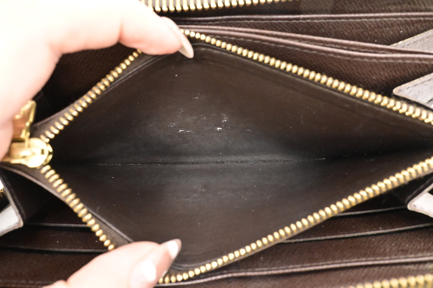 Louis Vuitton Long Zippy Wallet in Damier Ebene Canvas