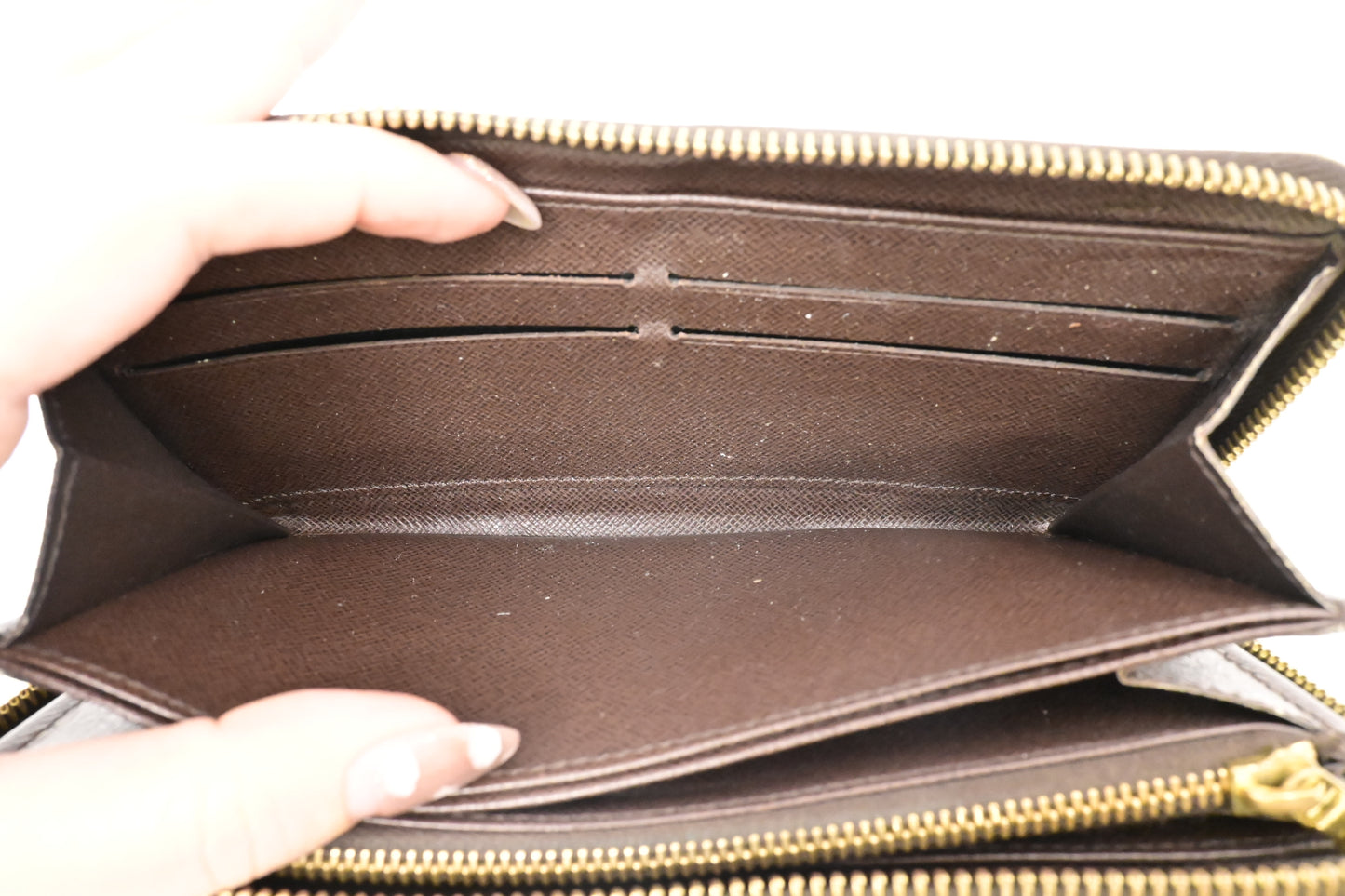 Louis Vuitton Long Zippy Wallet in Damier Ebene Canvas