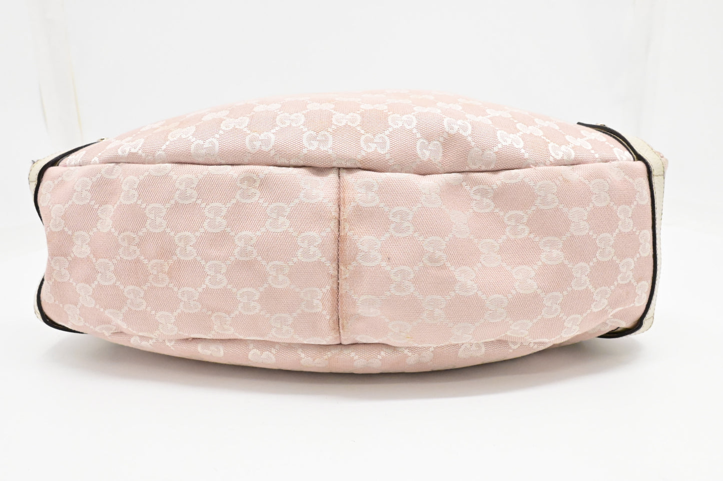 Gucci Abbey Hobo Bag in Pink GG Canvas