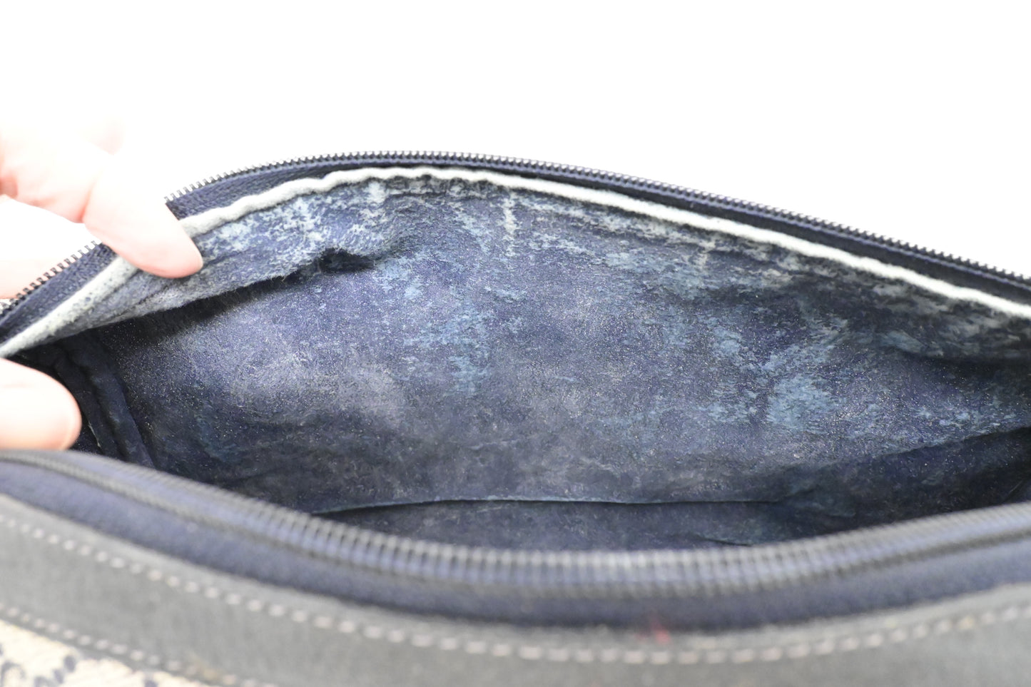 Gucci Boston Bag in Navy GG Supreme Canvas