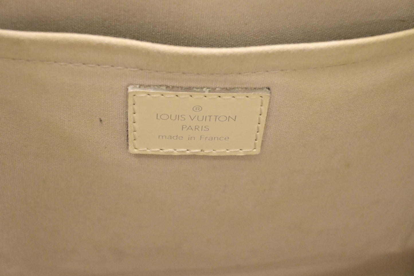 Louis Vuitton Madeleine GM in White Epi Leather