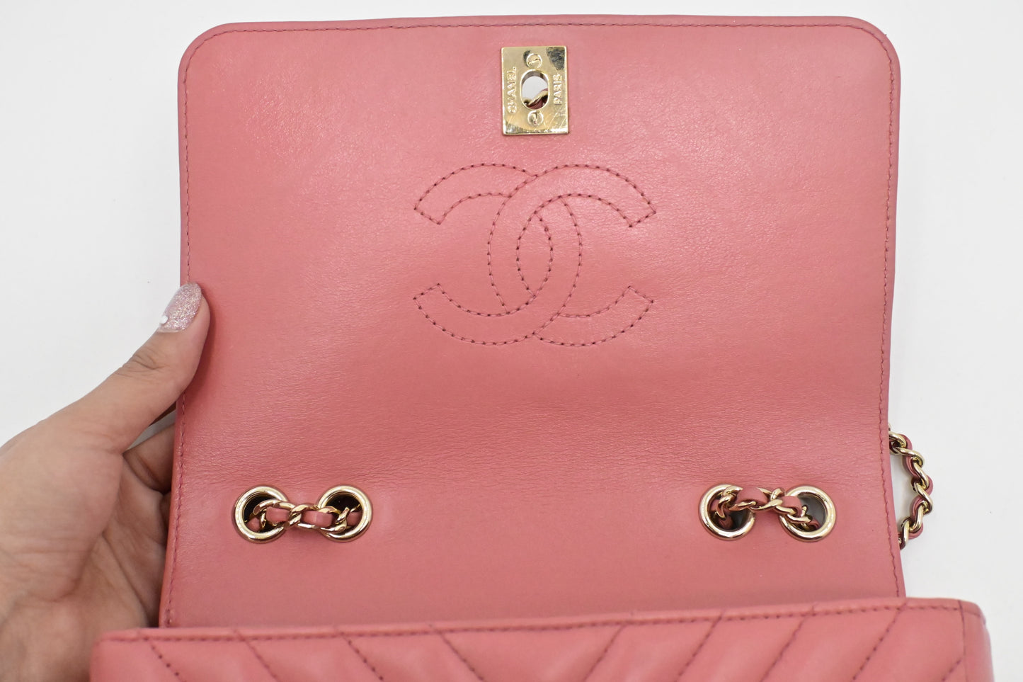Chanel Small Chevron Flap in Pink Leather