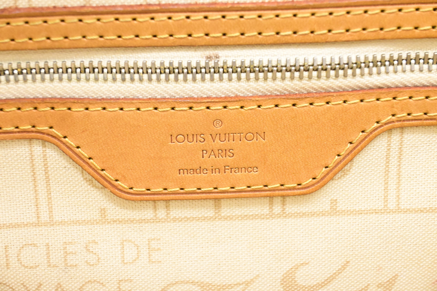 Louis Vuitton Neverfull PM in Damier Azur Canvas