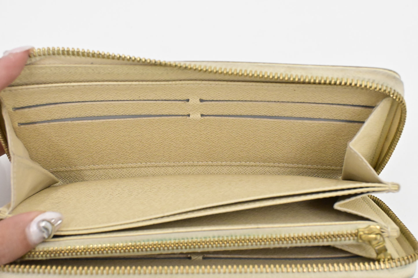 Louis Vuitton Long Zippy Wallet in Damier Azur Canvas