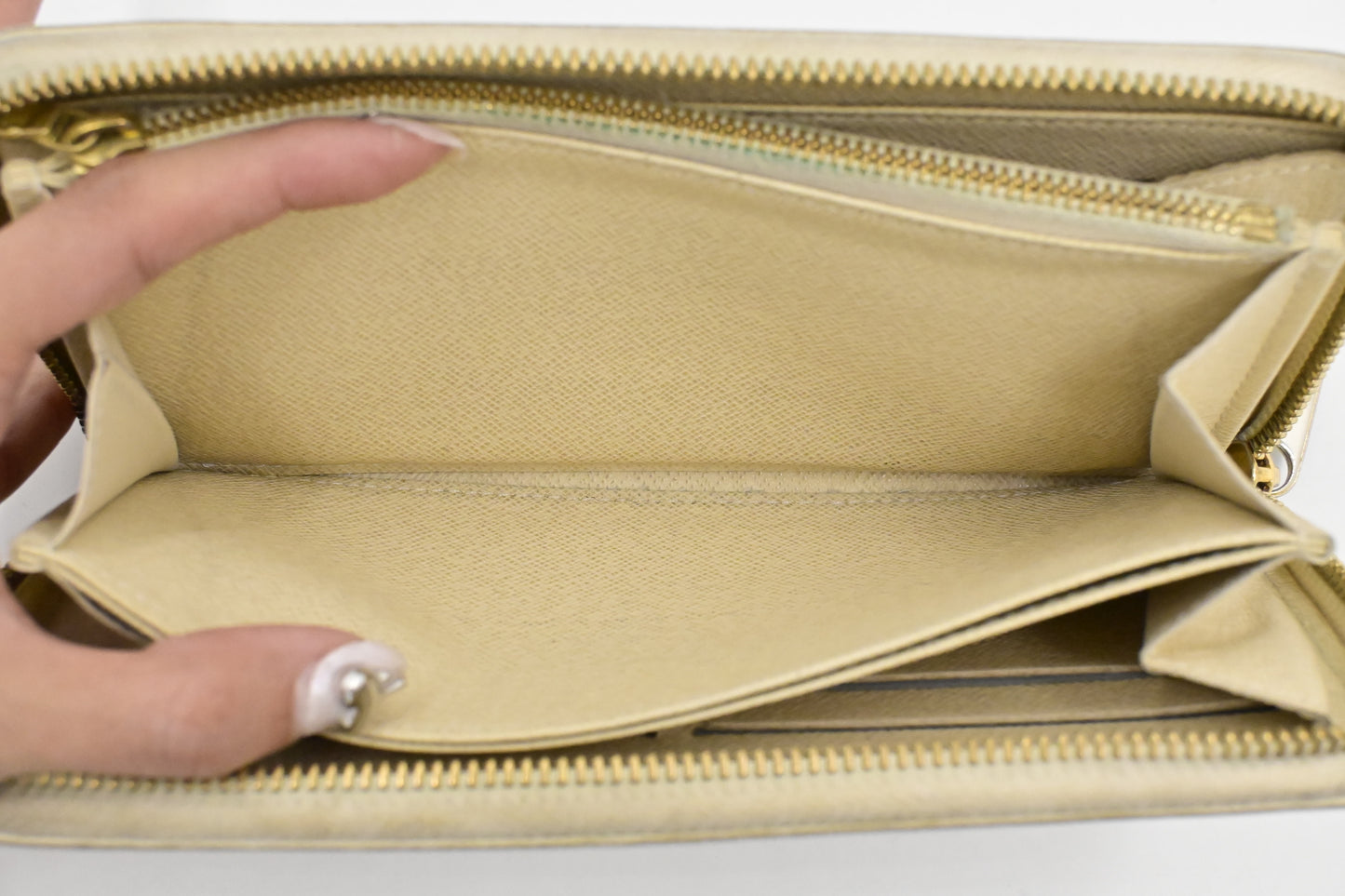 Louis Vuitton Long Zippy Wallet in Damier Azur Canvas