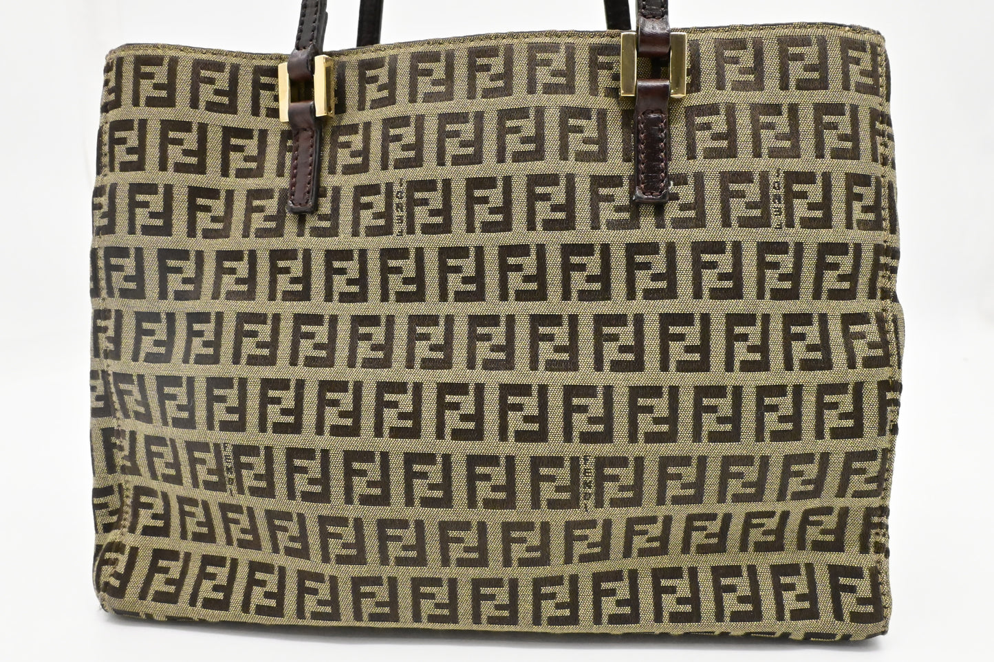 Fendi Shoulder Bag in Brown Zucchino Canvas