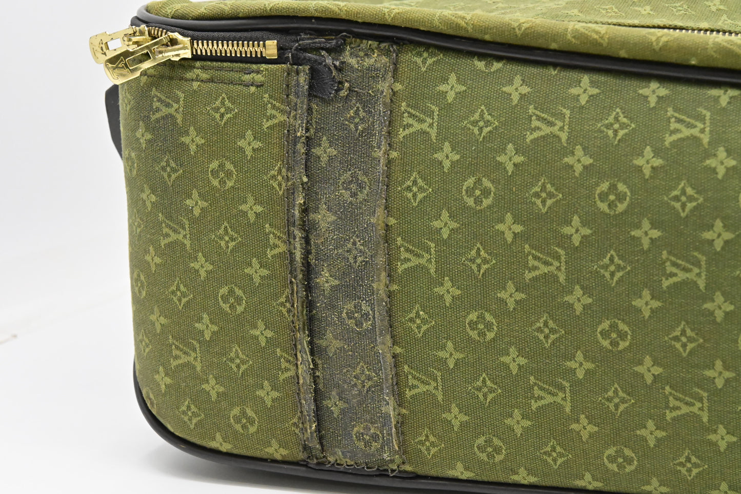 Louis Vuitton Annette Suitcase in Khaki Monogram Mini Lin Canvas