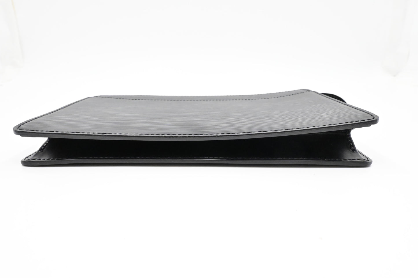 Louis Vuitton Pochette Homme in Black Epi Leather
