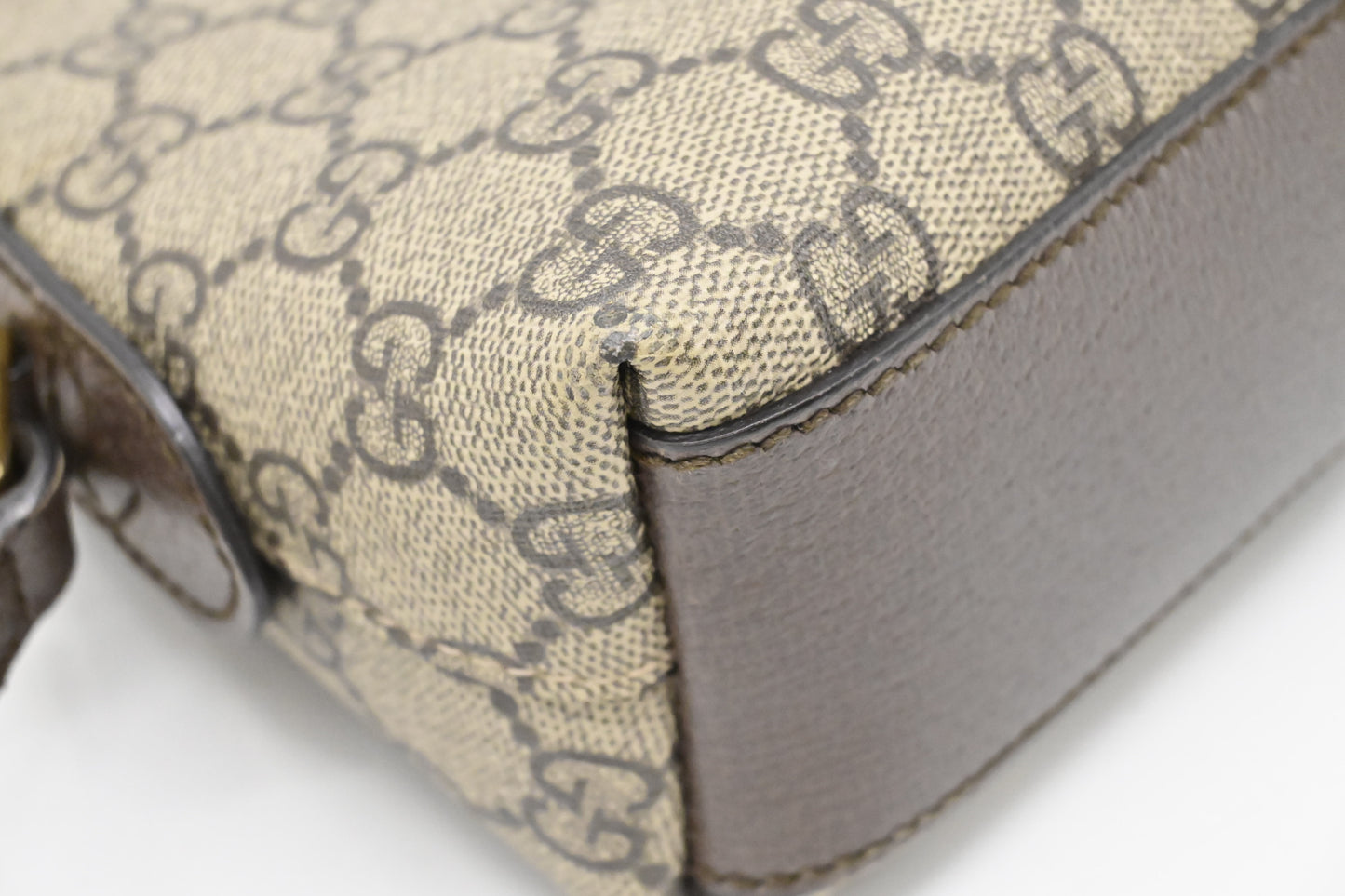 Gucci Ophidia Crossbody in GG Supreme Canvas