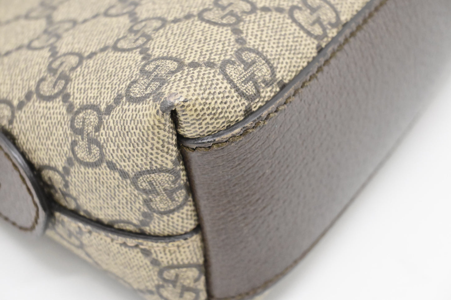 Gucci Ophidia Crossbody in GG Supreme Canvas