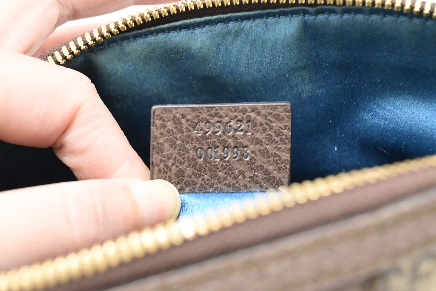 Gucci Ophidia Crossbody in GG Supreme Canvas