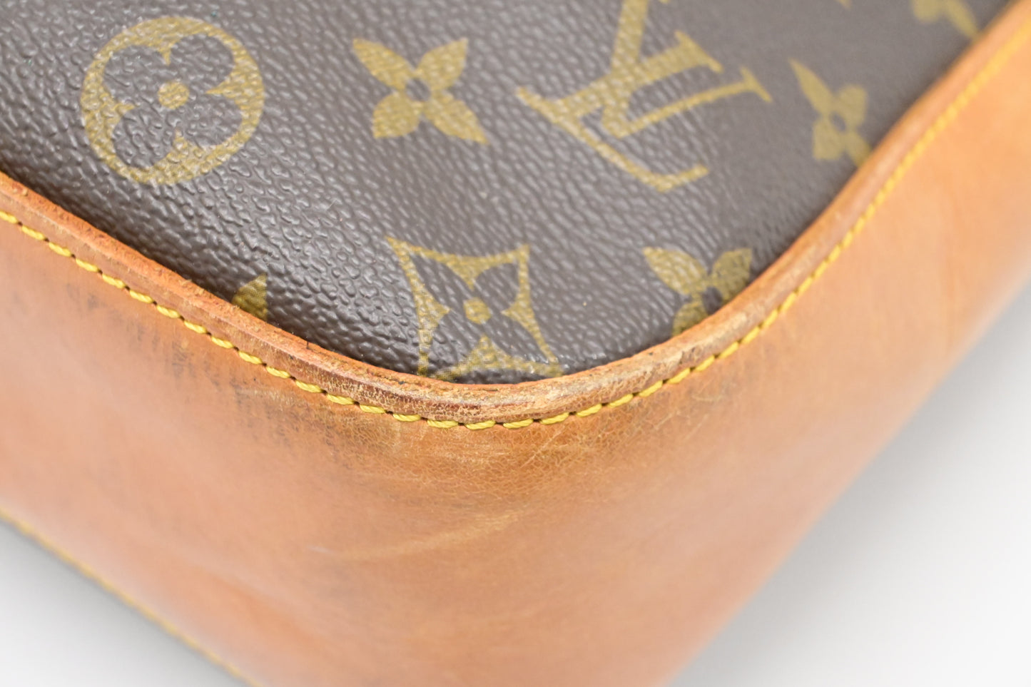 Louis Vuitton Bagatelle in Monogram Canvas