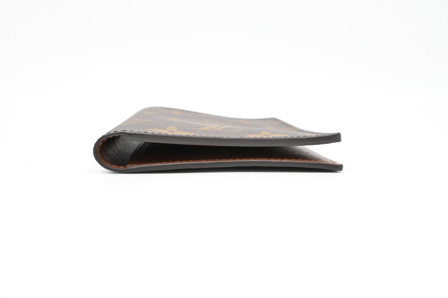 Louis Vuitton Passport Cover in Monogram Canvas