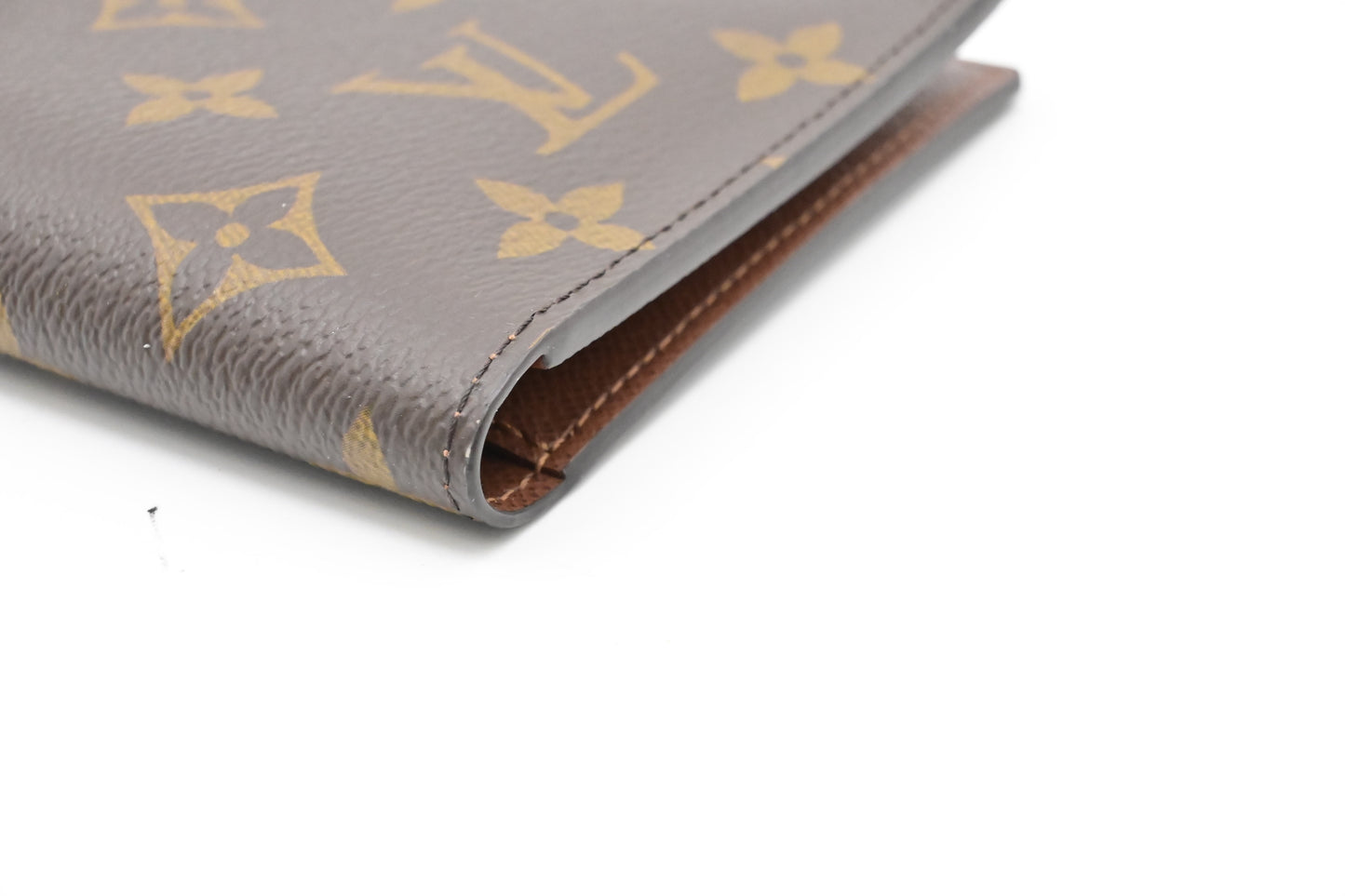 Louis Vuitton Passport Cover in Monogram Canvas