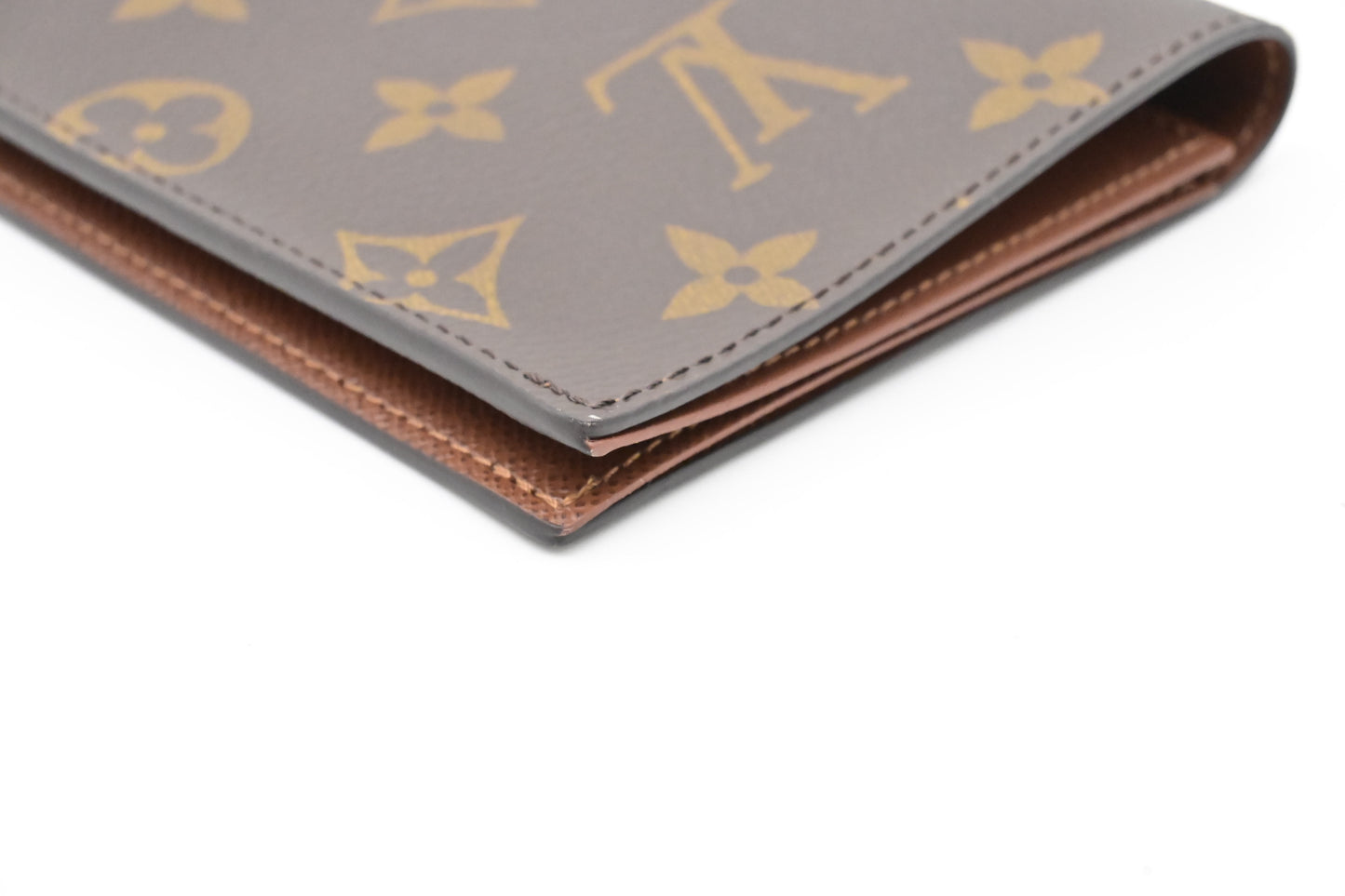 Louis Vuitton Passport Cover in Monogram Canvas