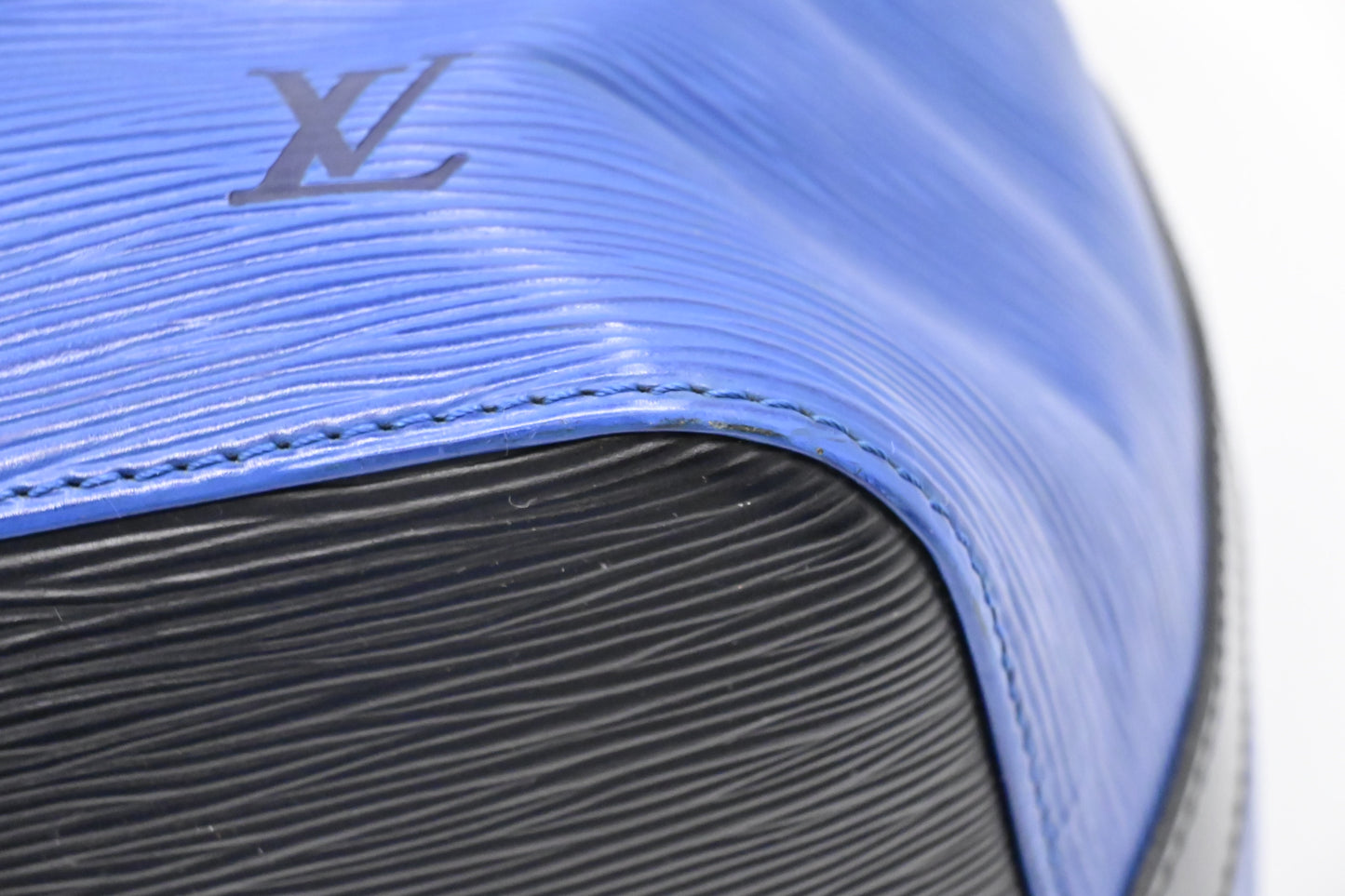 Louis Vuitton Petit Noe in Blue Epi Leather