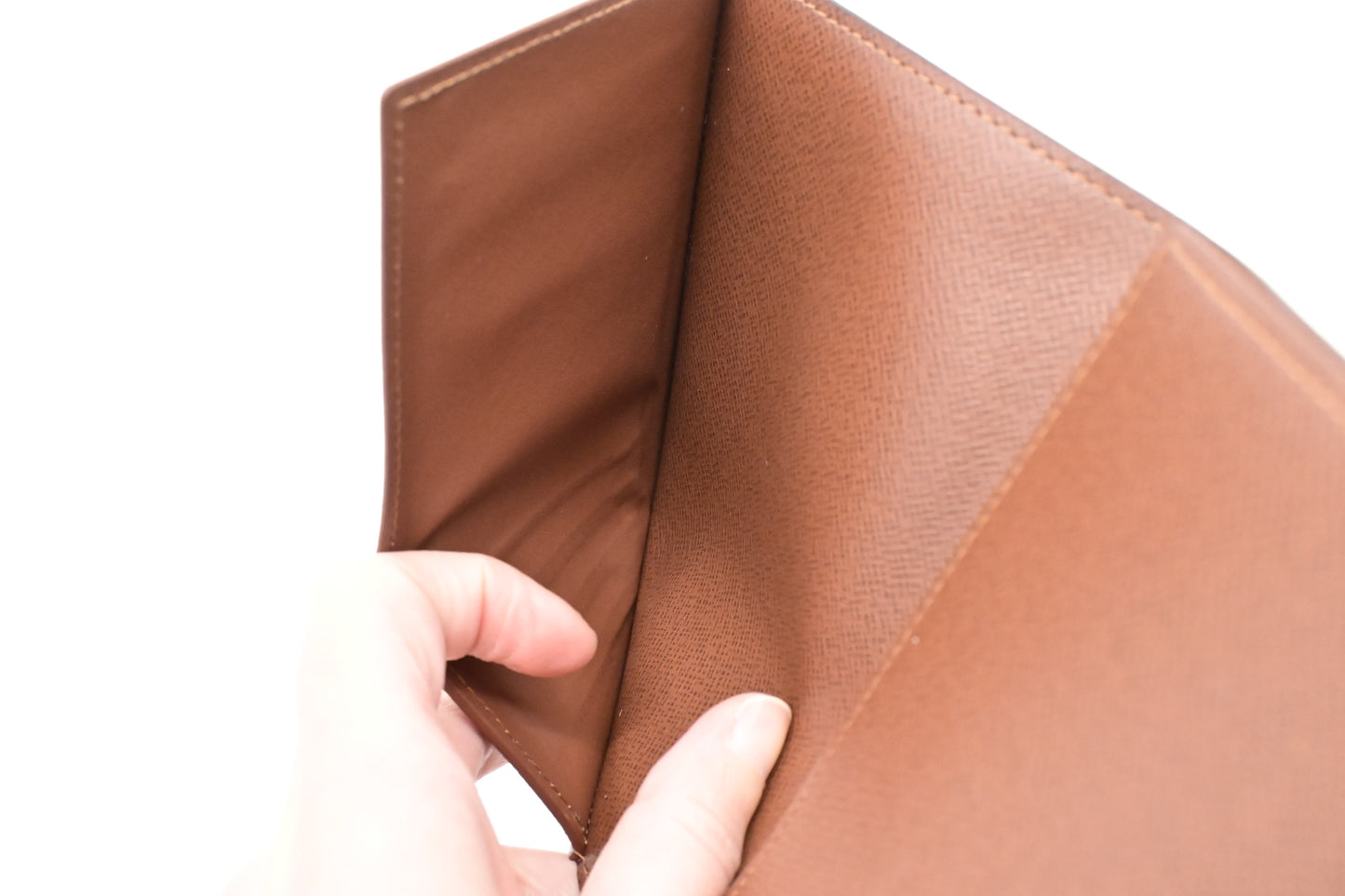 Louis Vuitton Passport Cover in Monogram Canvas