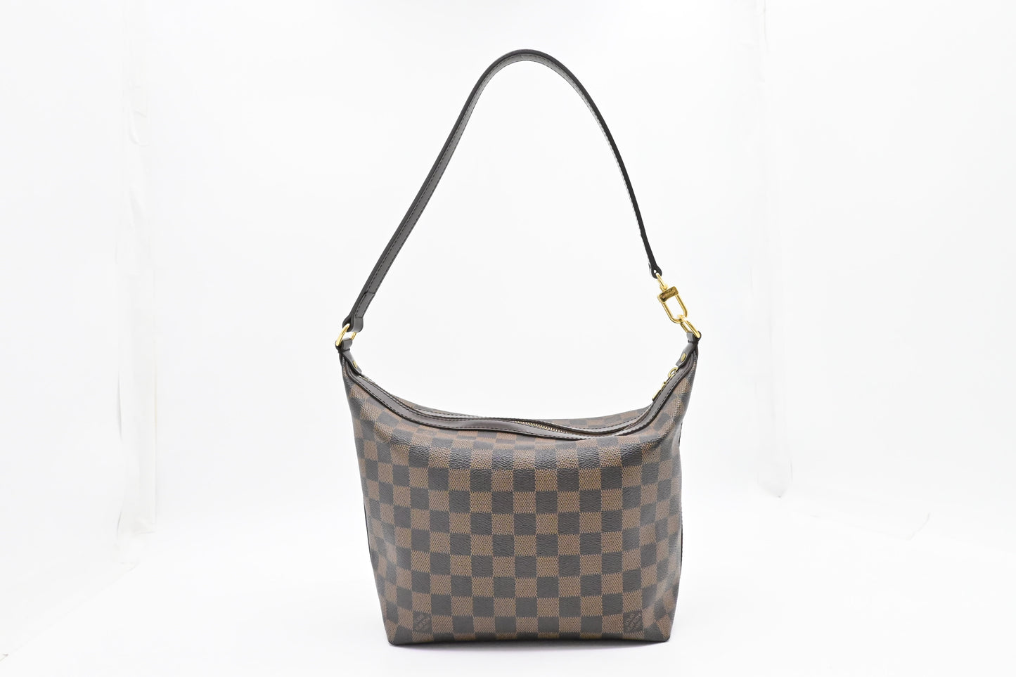 Louis Vuitton Ilovo MM in Damier Ebene Canvas