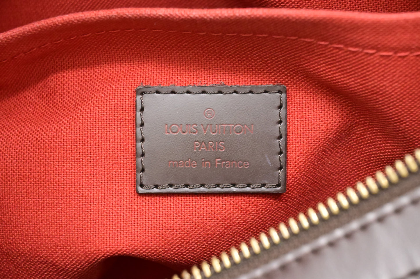 Louis Vuitton Ilovo MM in Damier Ebene Canvas