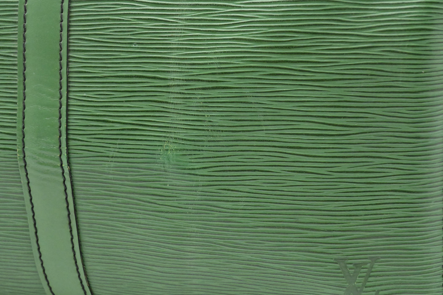 Louis Vuitton Keepall 45 in Green Epi Leather