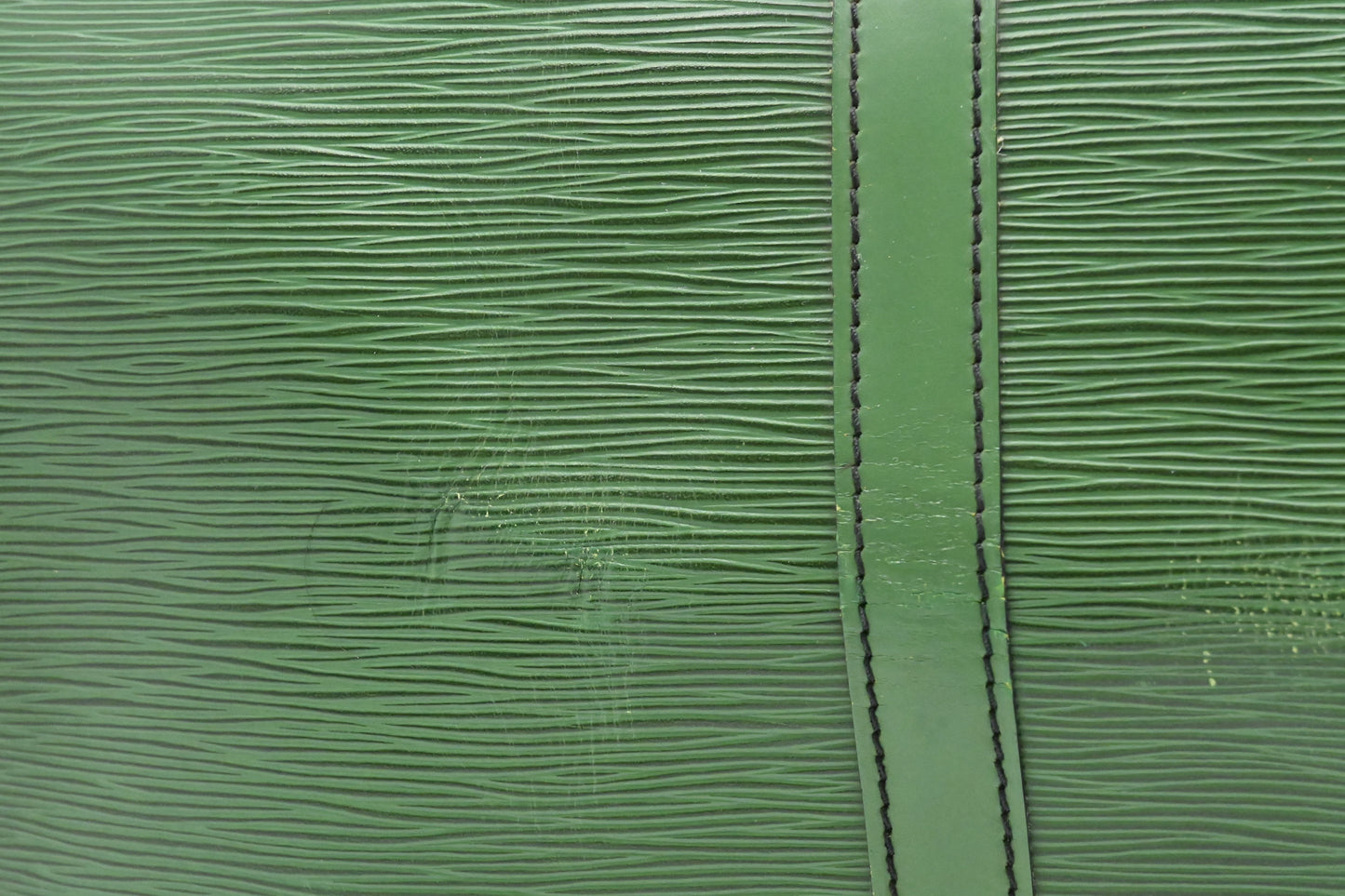 Louis Vuitton Keepall 45 in Green Epi Leather