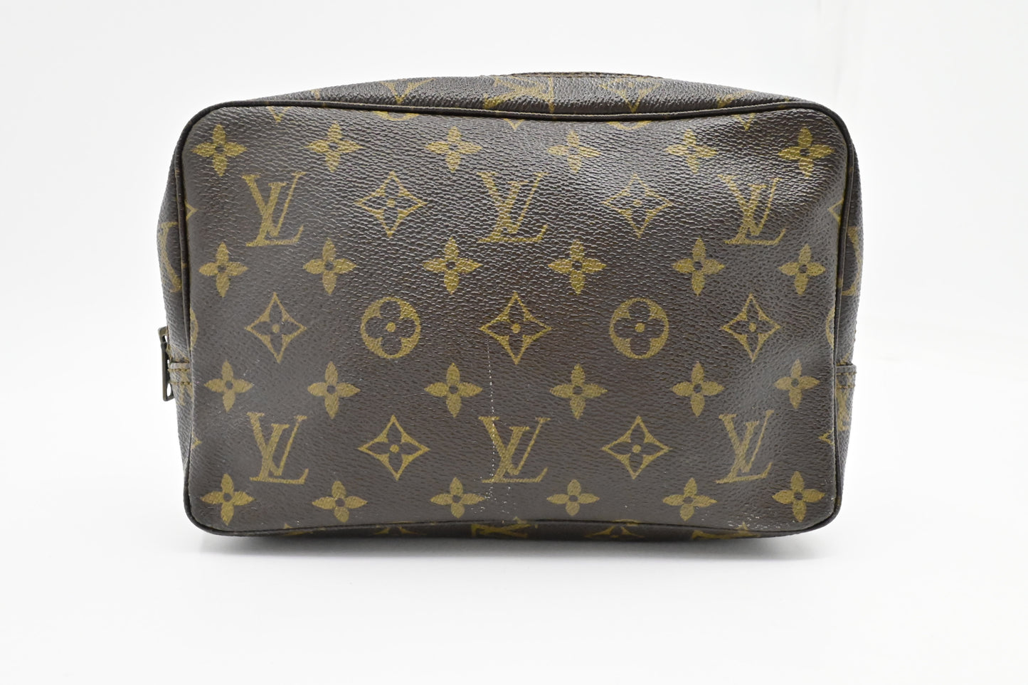 Louis Vuitton Trousse 23 in Monogram Canvas