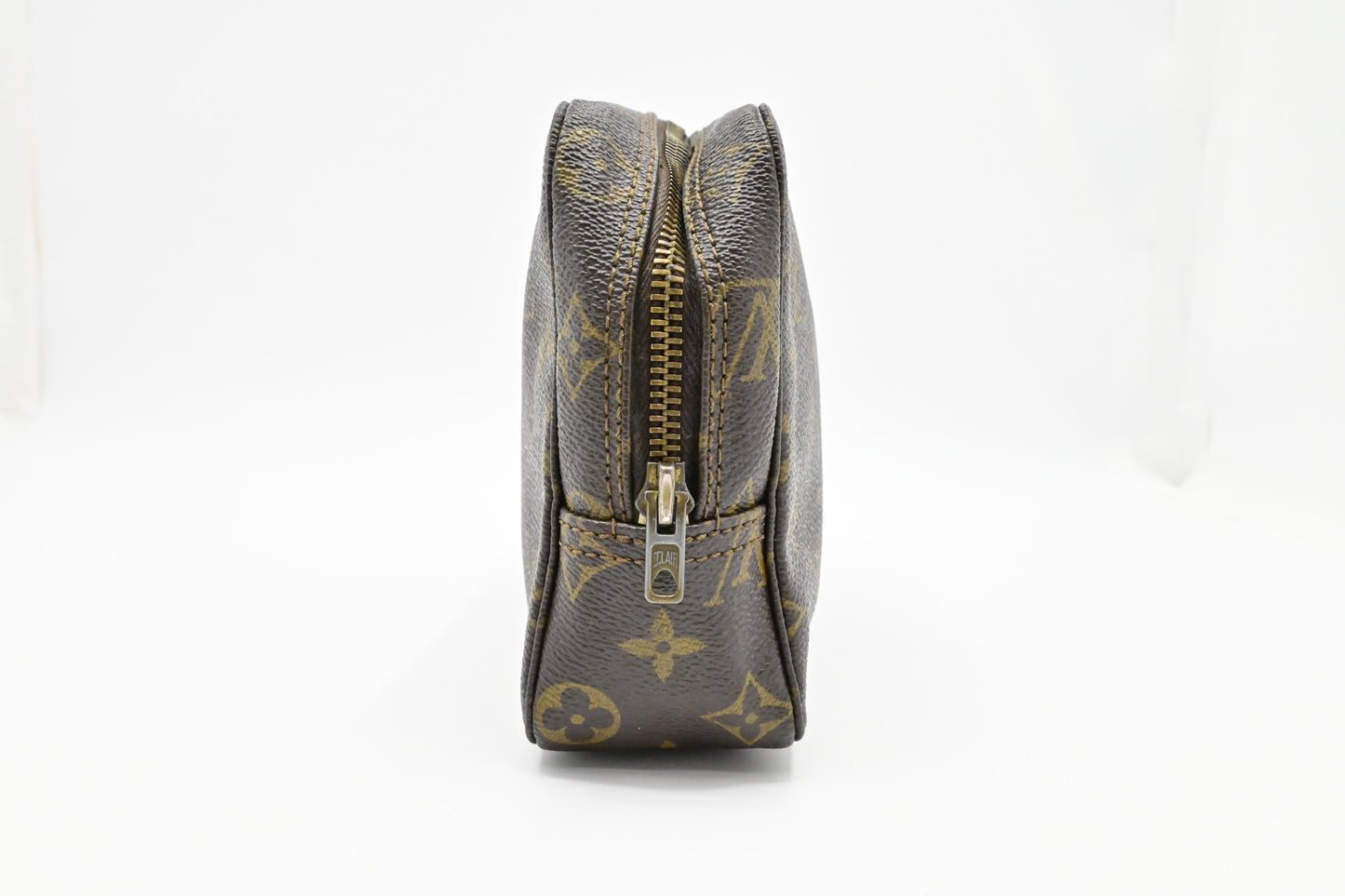Louis Vuitton Trousse 23 in Monogram Canvas