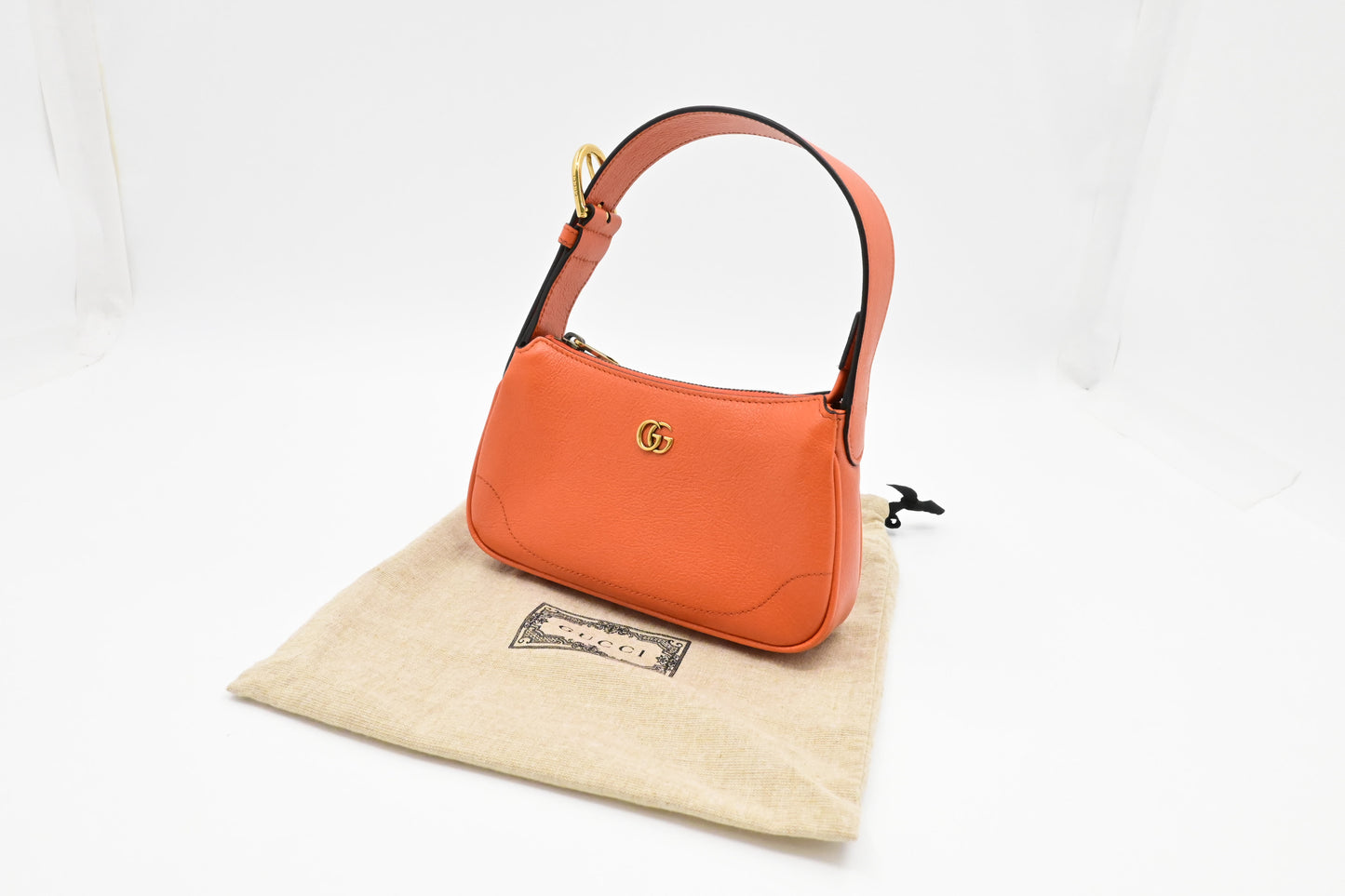 Gucci Aphrodite Shoulder Bag in Orange Leather