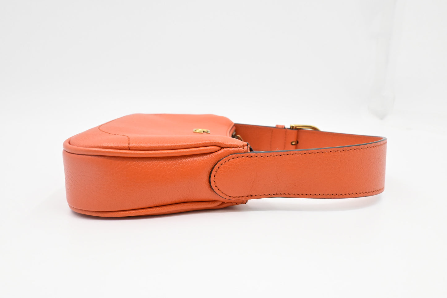 Gucci Aphrodite Shoulder Bag in Orange Leather