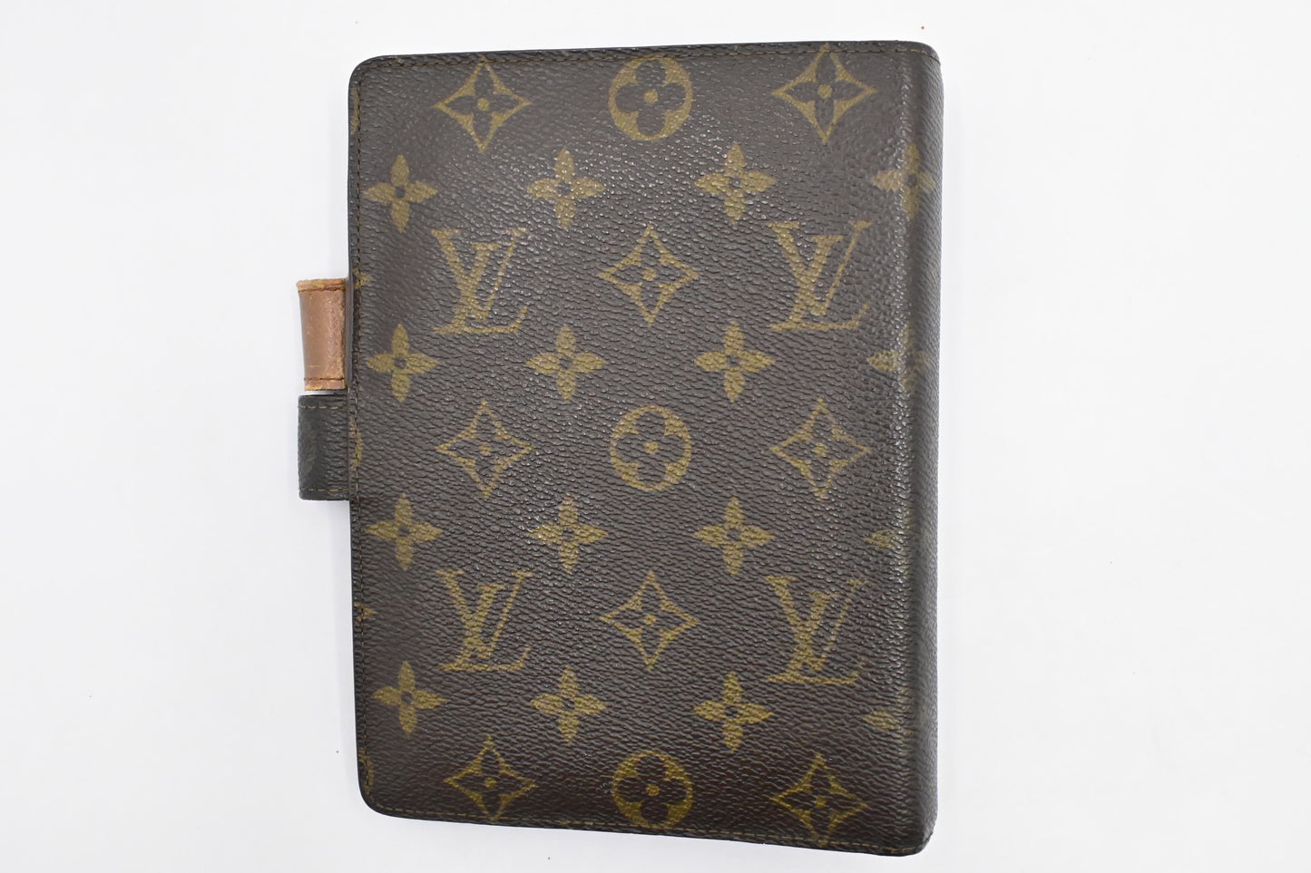 Louis Vuitton Agenda MM in Monogram Canvas