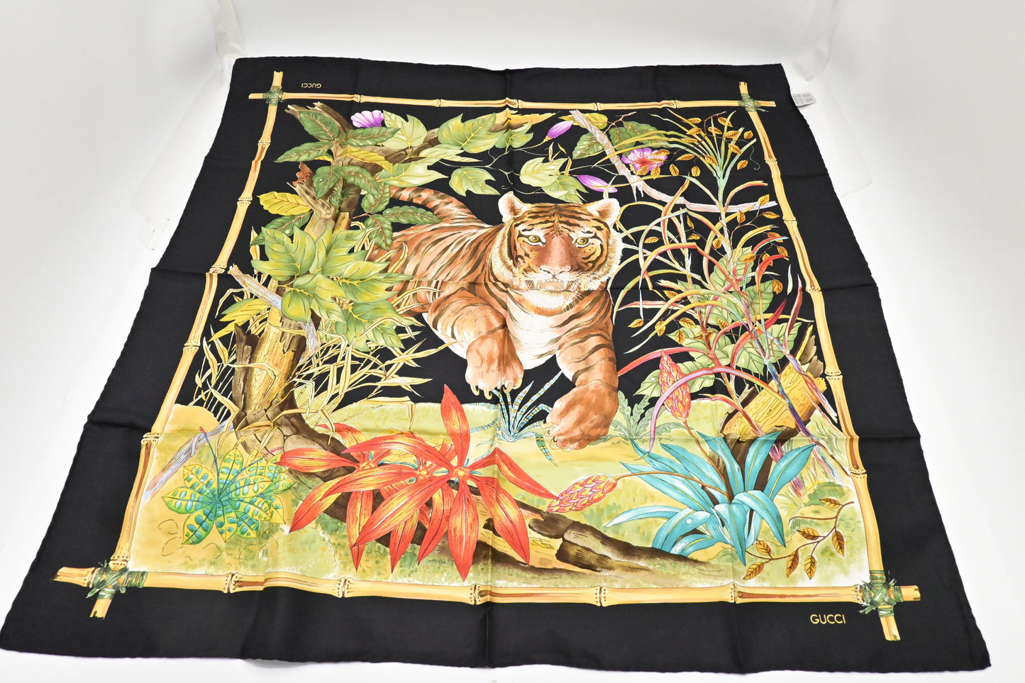 Gucci Tiger Scarf in Black Silk