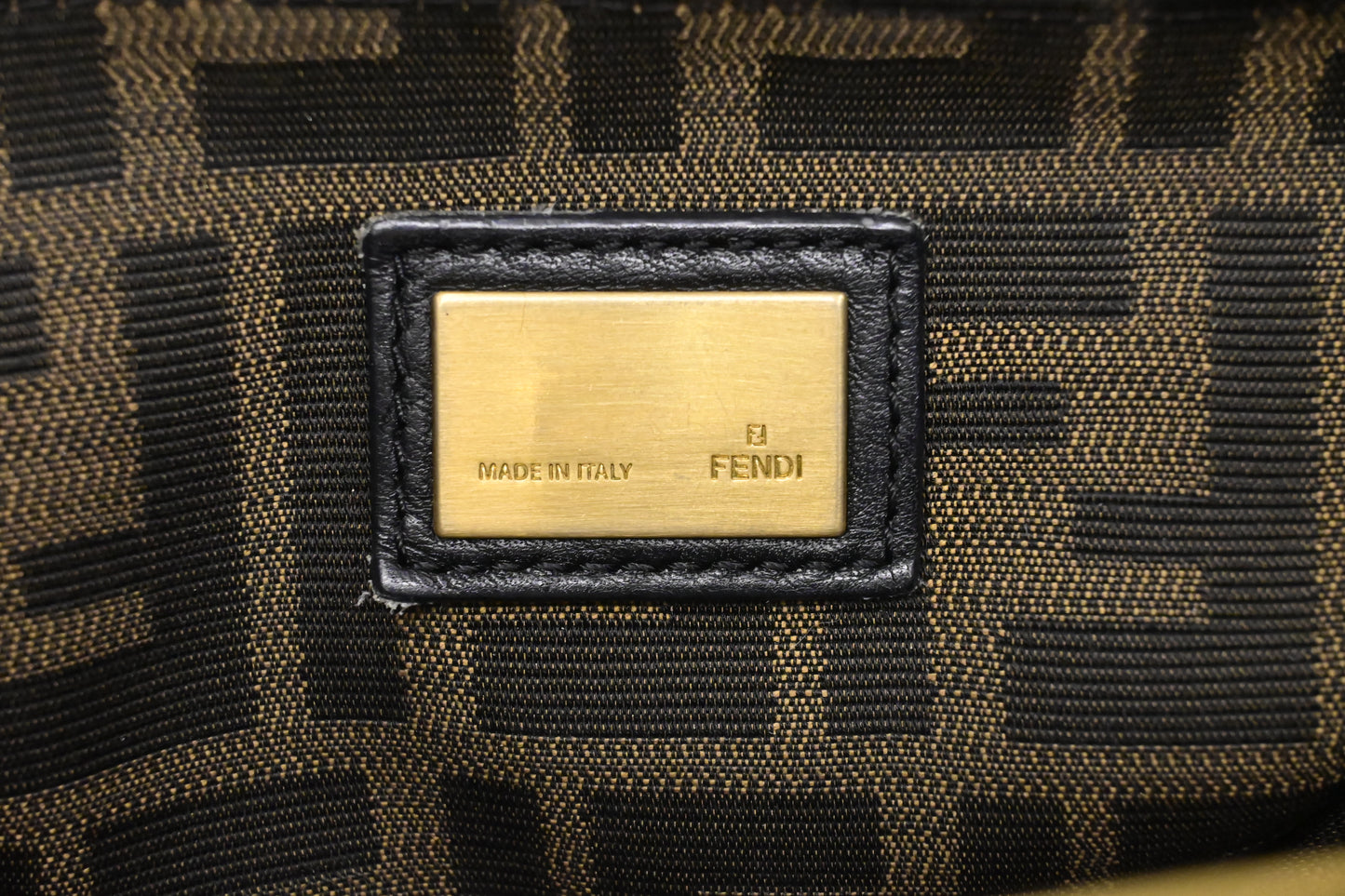 Fendi Medium Peekaboo Tote in Black Leather