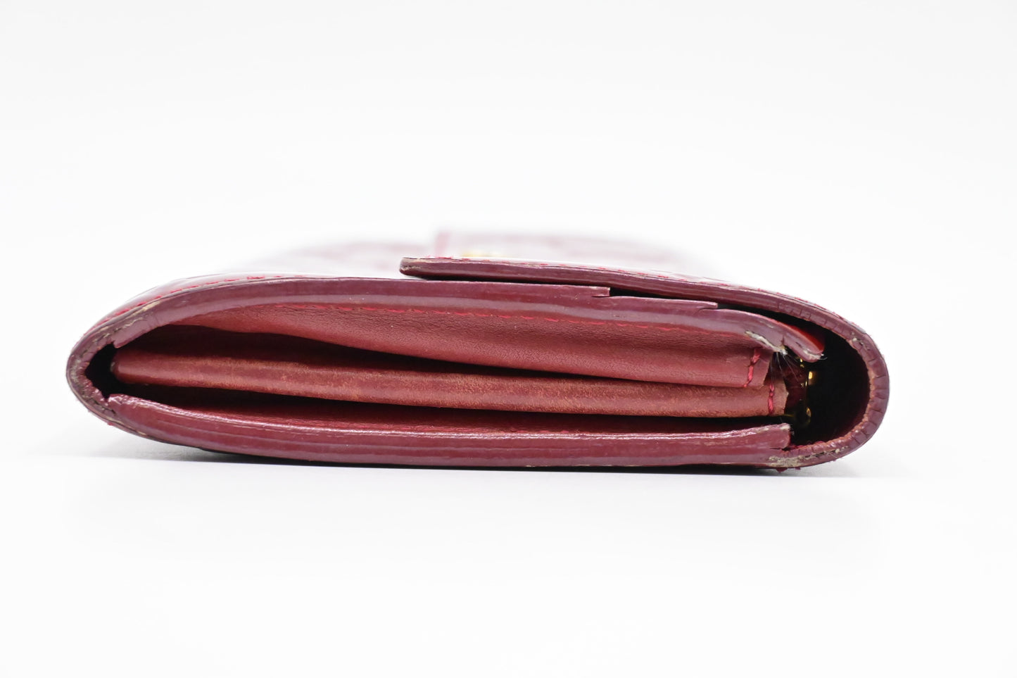 Louis Vuitton Sarah Wallet in Red Vernis Leather