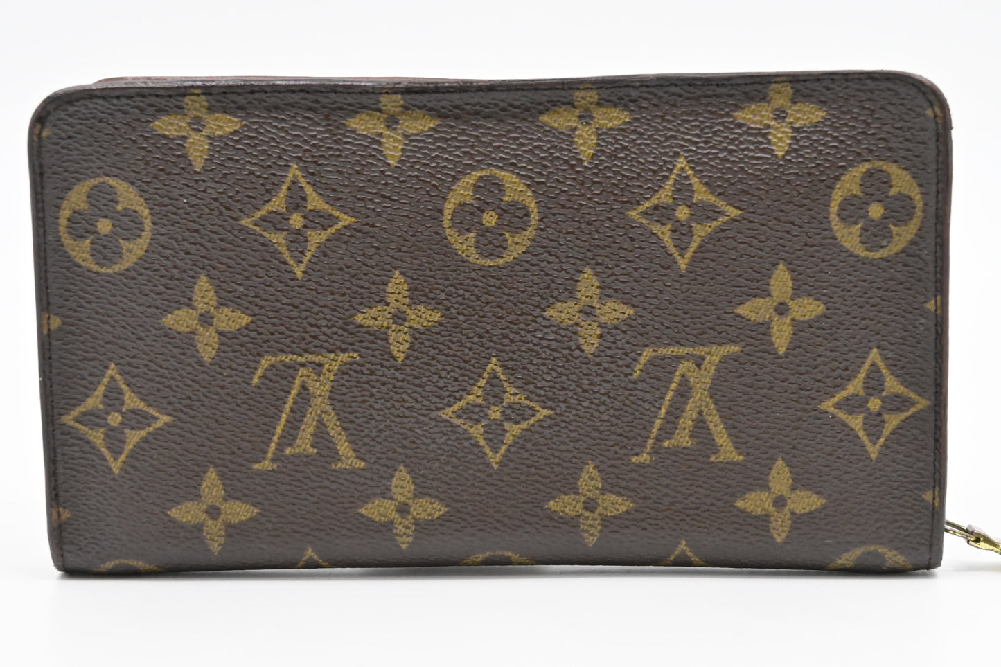 Louis Vuitton Zippy Wallet in Monogram Canvas