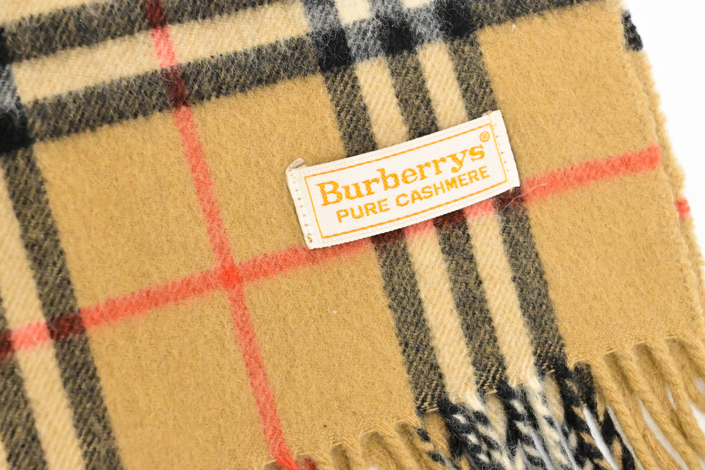 Burberry Scarf in Beige Cashmere