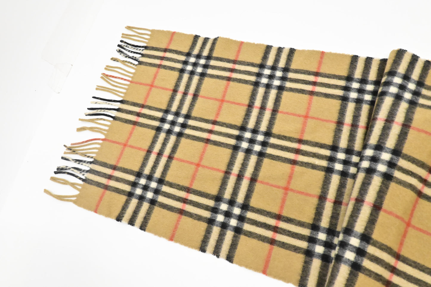 Burberry Scarf in Beige Cashmere