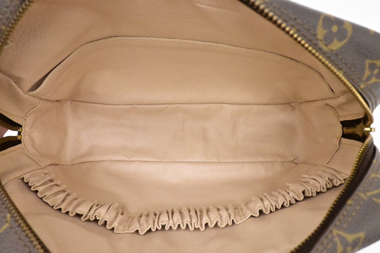 Louis Vuitton Trousse 28 in Monogram Canvas