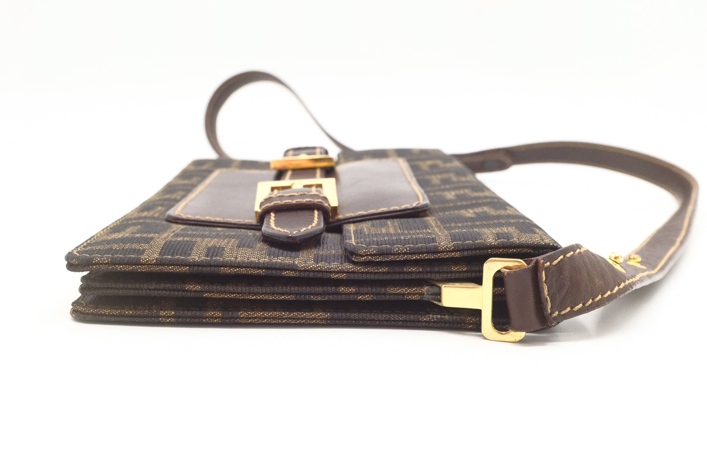 Fendi Shoulder Bag in Zucca Canvas