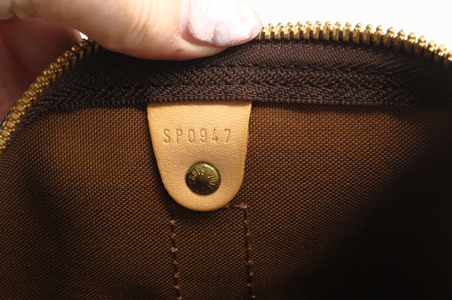 Louis Vuitton Keepall 60 in Monogram Canvas