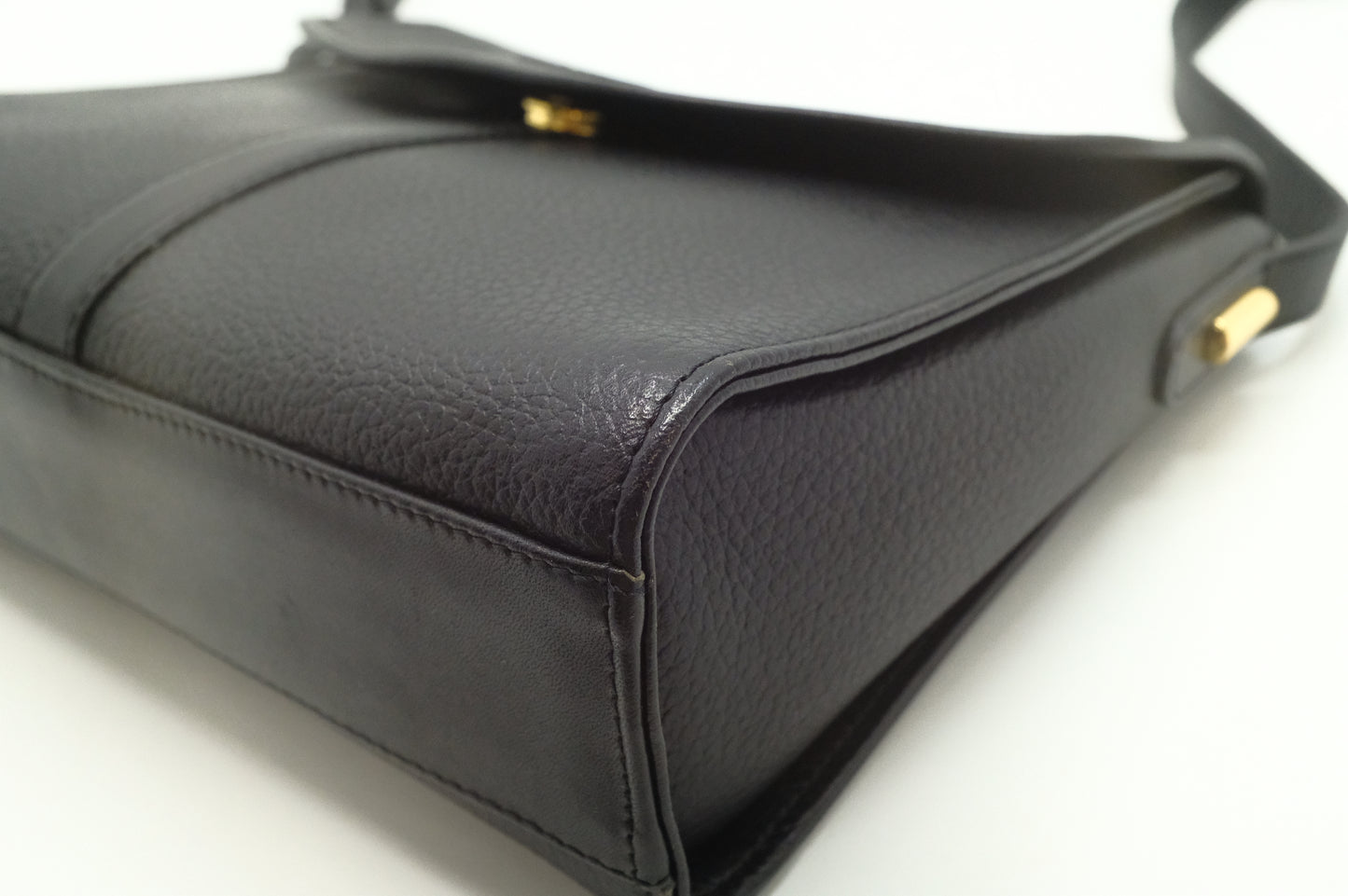 Burberry Shoulder Bag in Black Leather