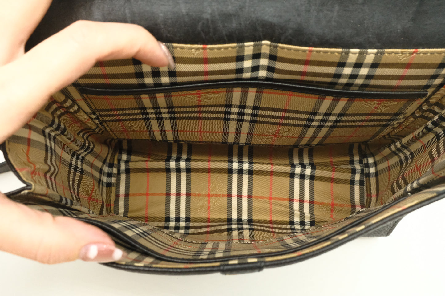 Burberry Shoulder Bag in Black Leather