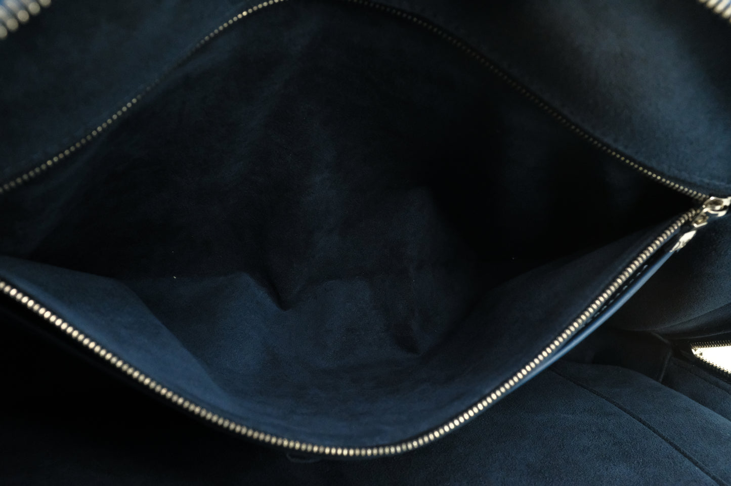 Louis Vuitton Poche Document in Blue Epi Leather