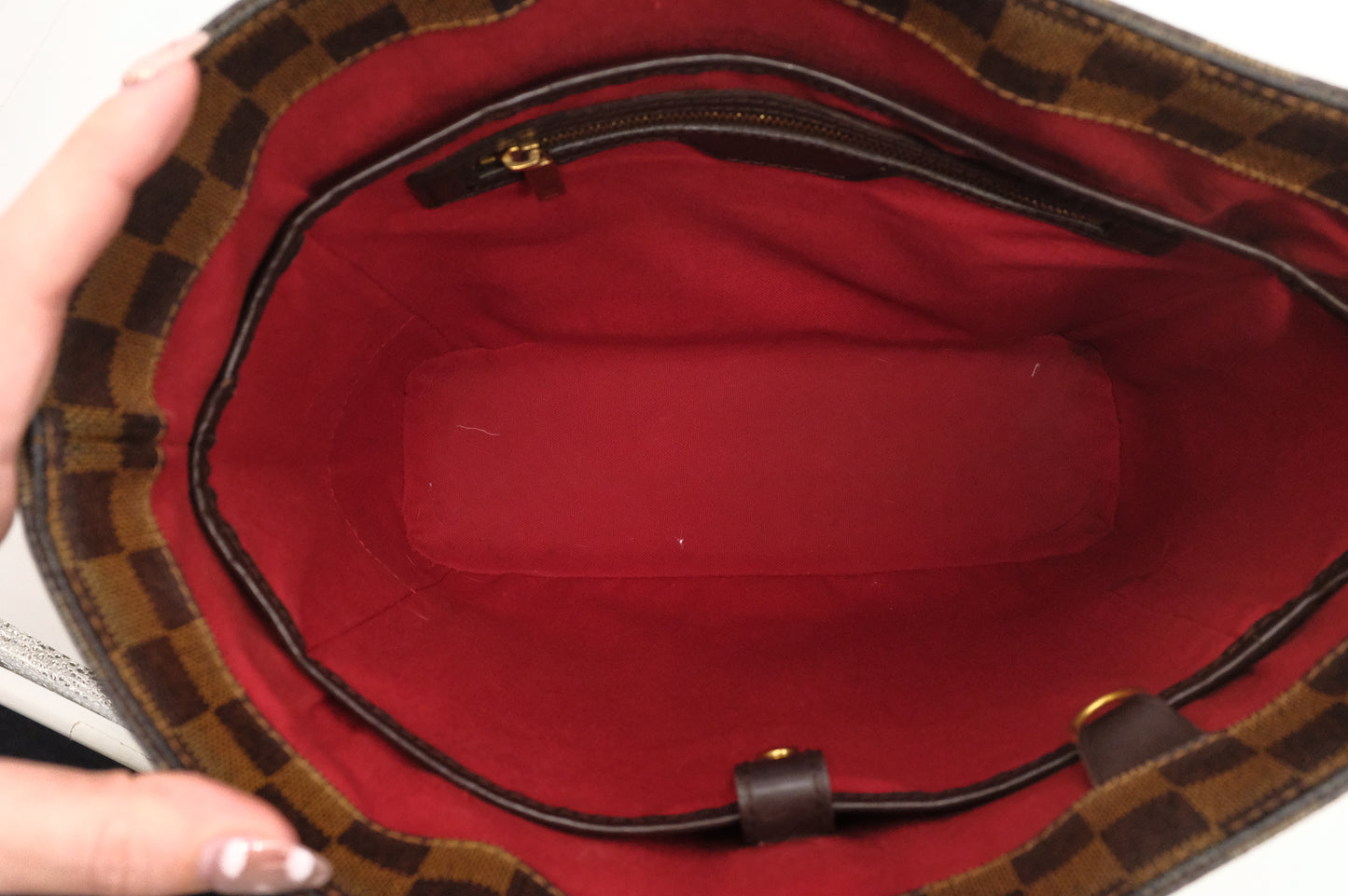 Louis Vuitton Vavin GM in Damier Ebene Canvas