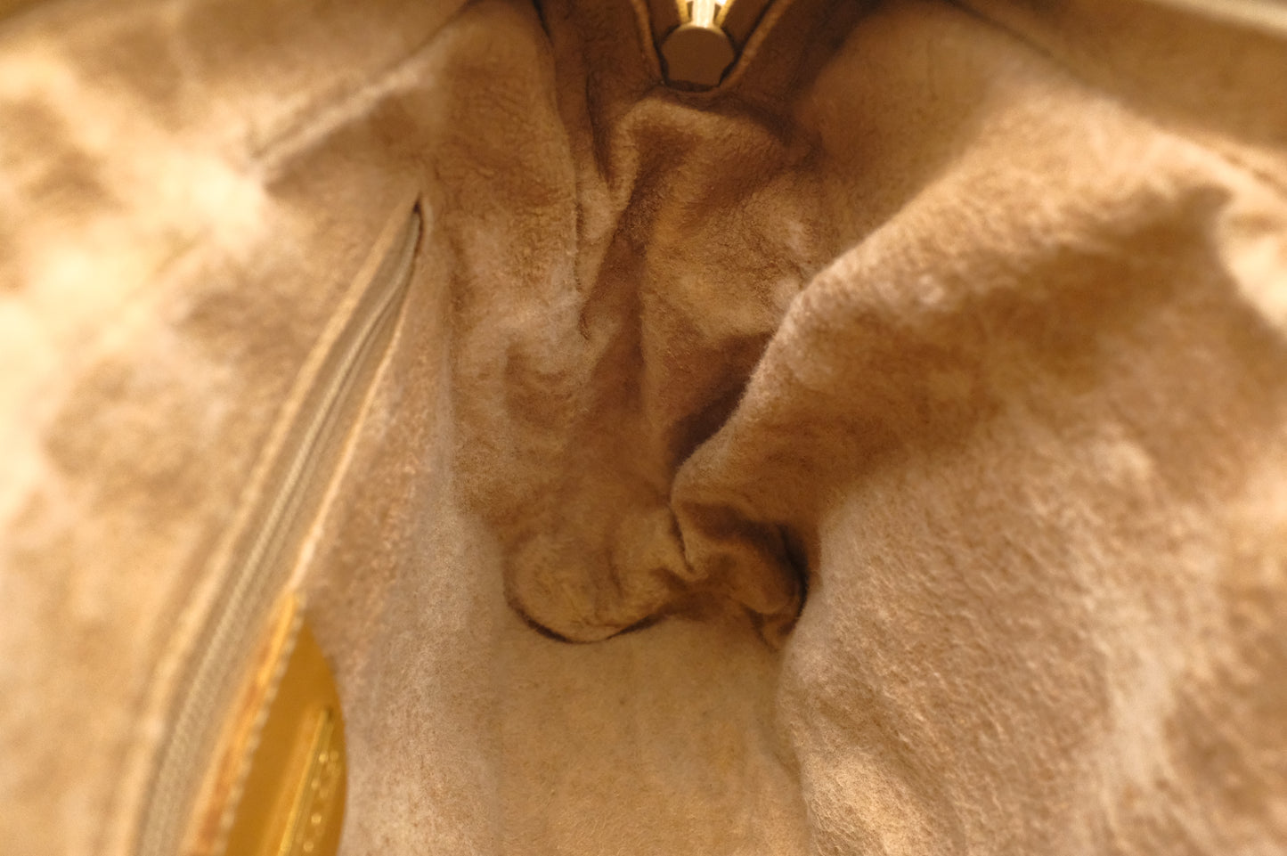 Gucci Crossbody in Beige Micro GG Coated Canvas