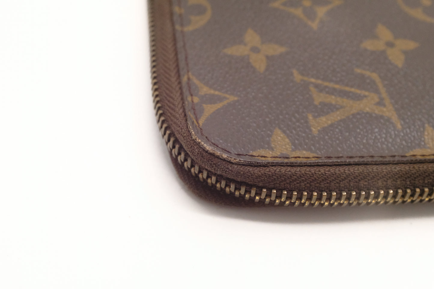 Louis Vuitton Organizer de Voyages in Monogram Canvas