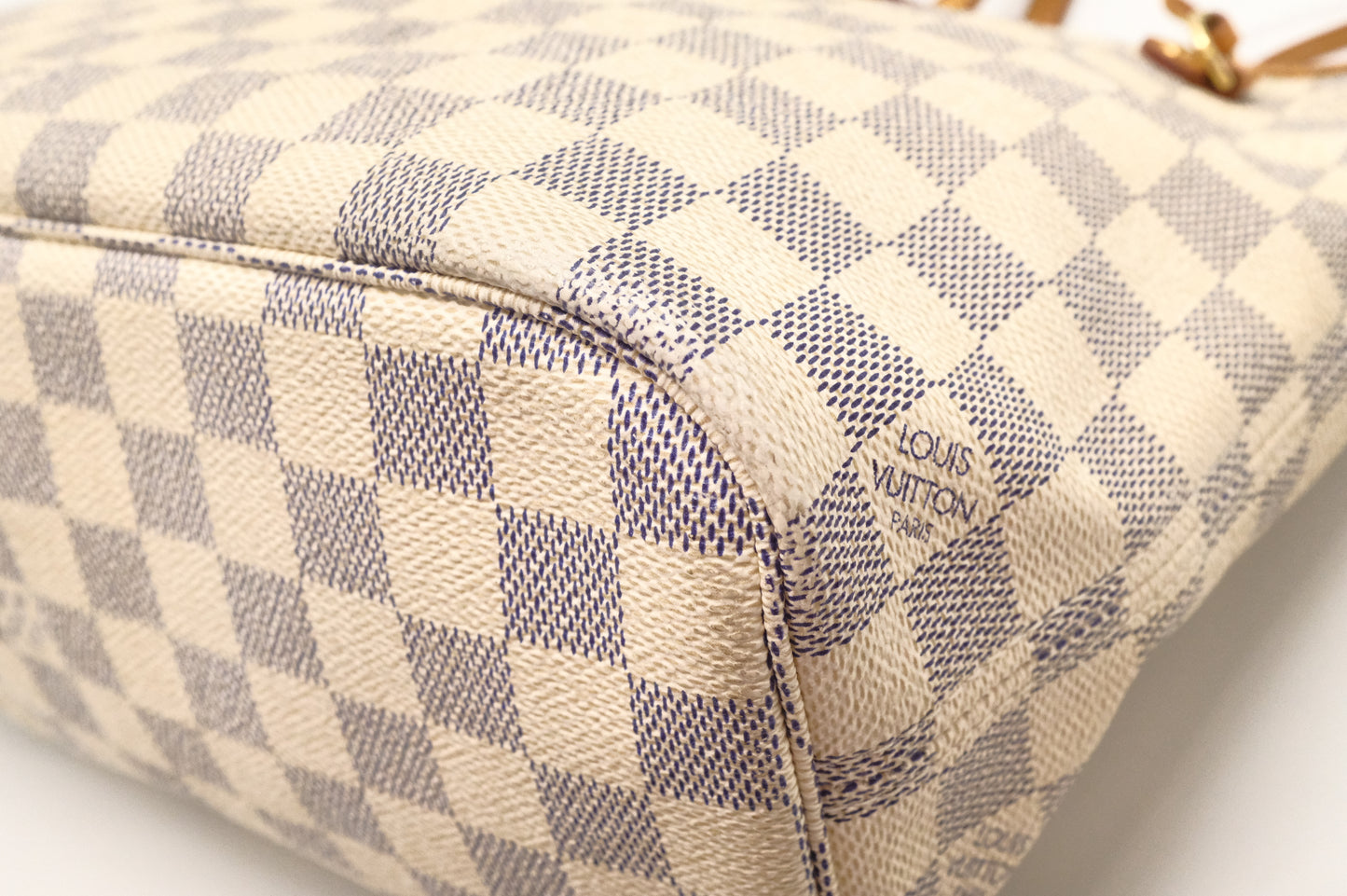 Louis Vuitton Neverfull PM in Damier Azur Canvas