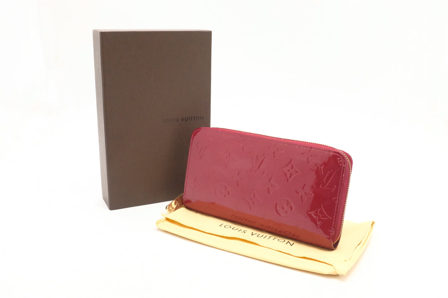 Louis Vuitton Zippy Long Wallet in Red Vernis Leather