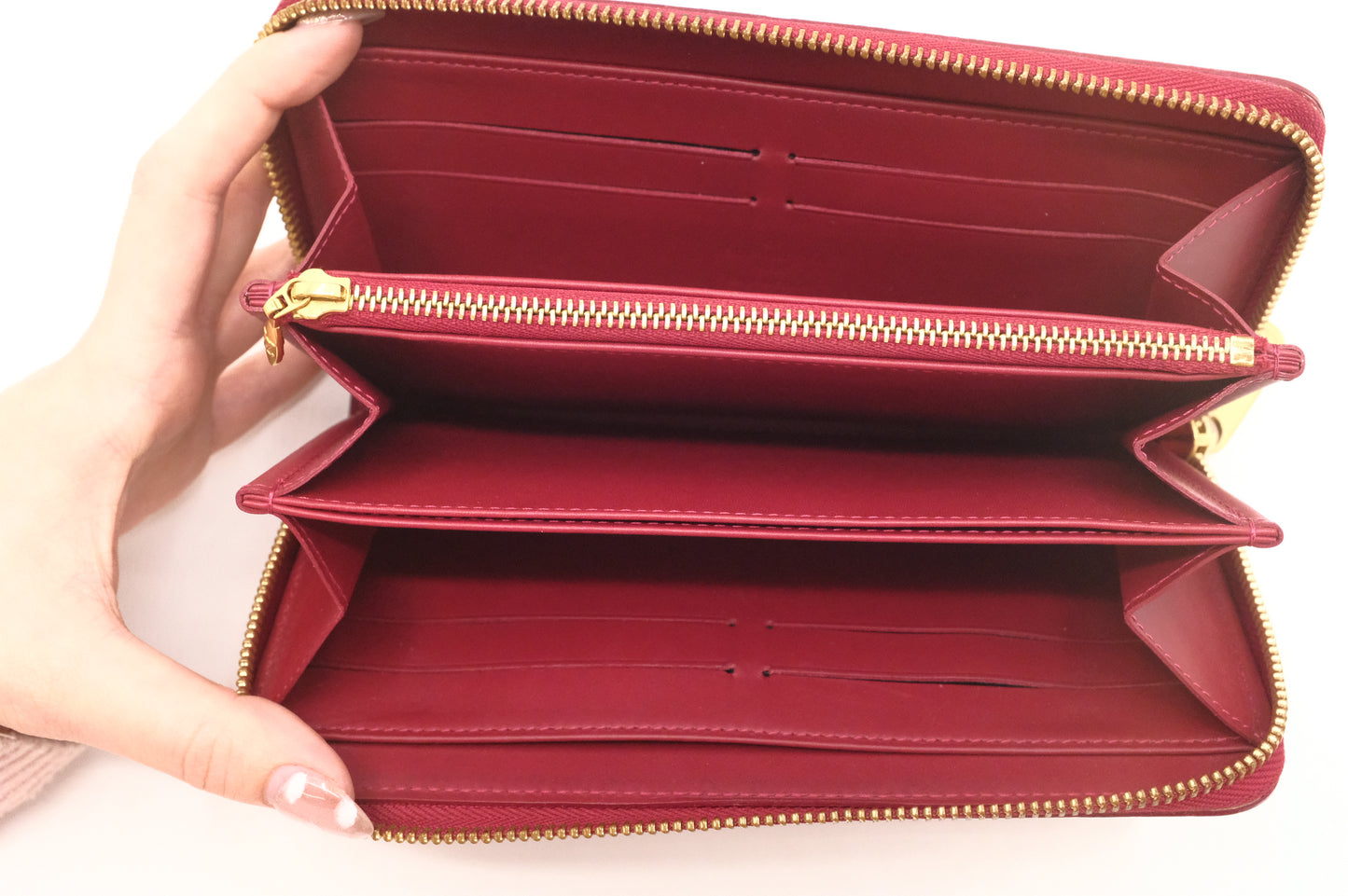 Louis Vuitton Zippy Long Wallet in Red Vernis Leather